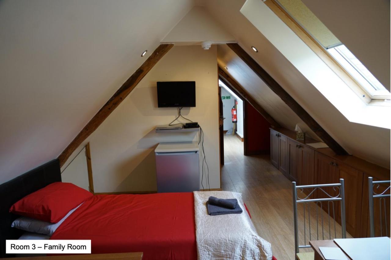 Pentre Riding Stables Hotel Abercraf ภายนอก รูปภาพ